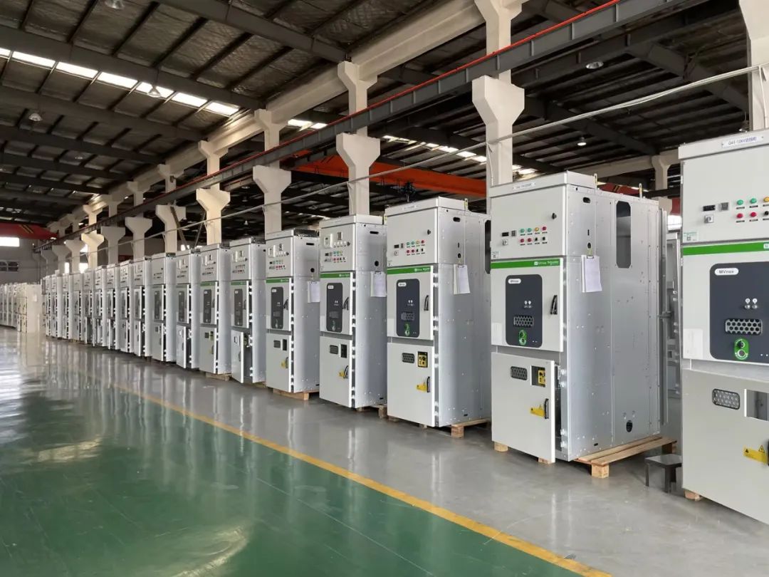 追工期、趕進(jìn)度| 法騰全員開足馬力、保質(zhì)保量全面拉滿生產(chǎn)“進(jìn)度條”